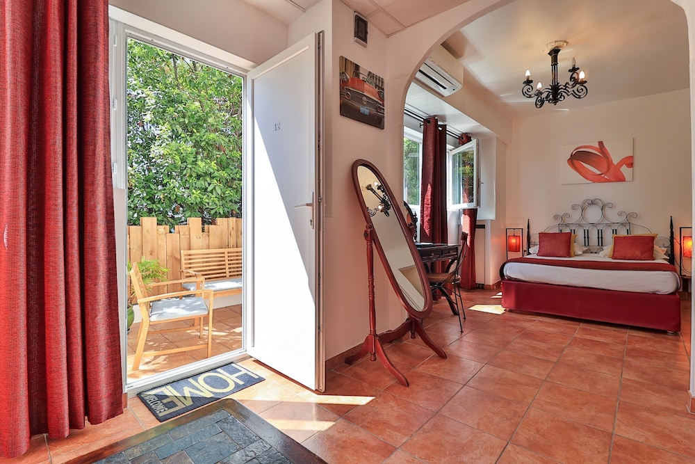 Le Panoramic Boutique Hotel 51/70