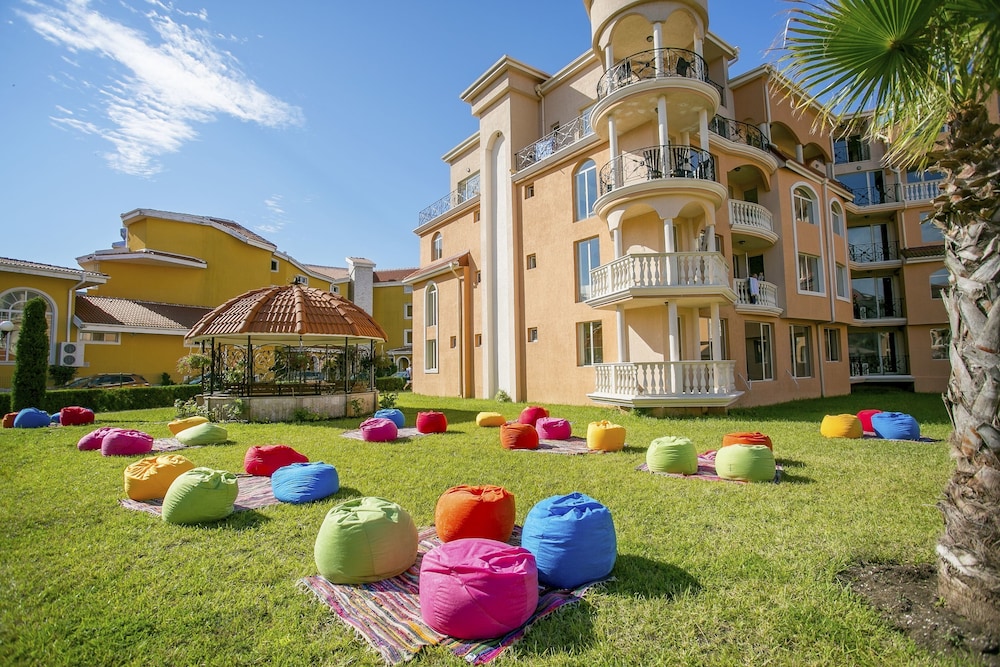 Hacienda Beach Resort 56/70