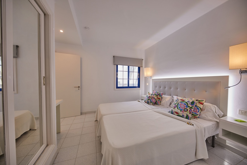 Sandos Atlantic Gardens - Adults Only 4/50