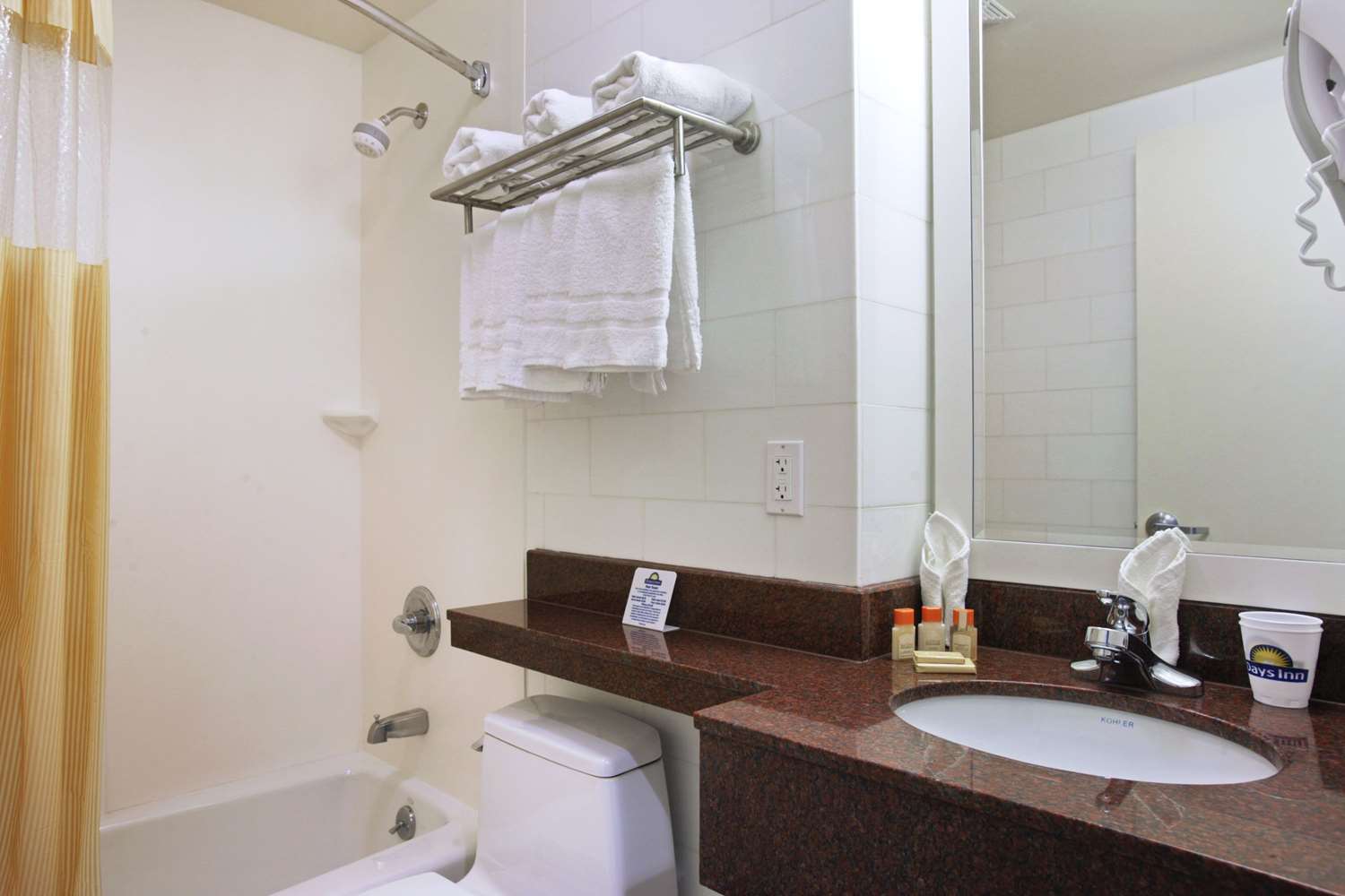 Nova Hotel Bronx 9/9