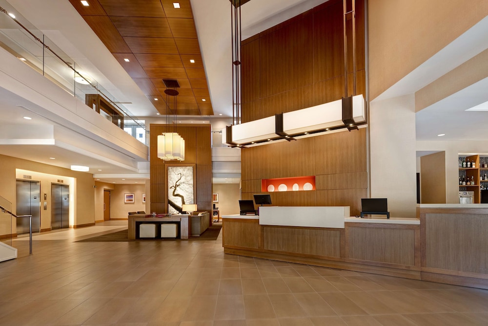 Hyatt Place Bloomington/Normal 8/56