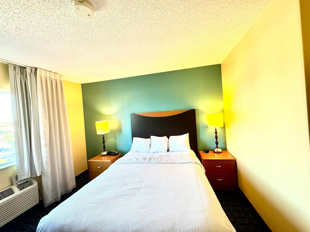 Country Inn & Suites by Radisson, Bismarck-Mandan 13/47