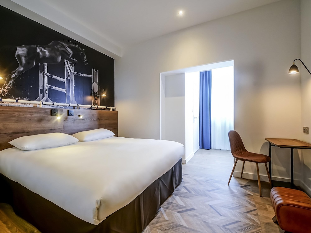 Ibis Styles Saumur Gare Centre 23/75