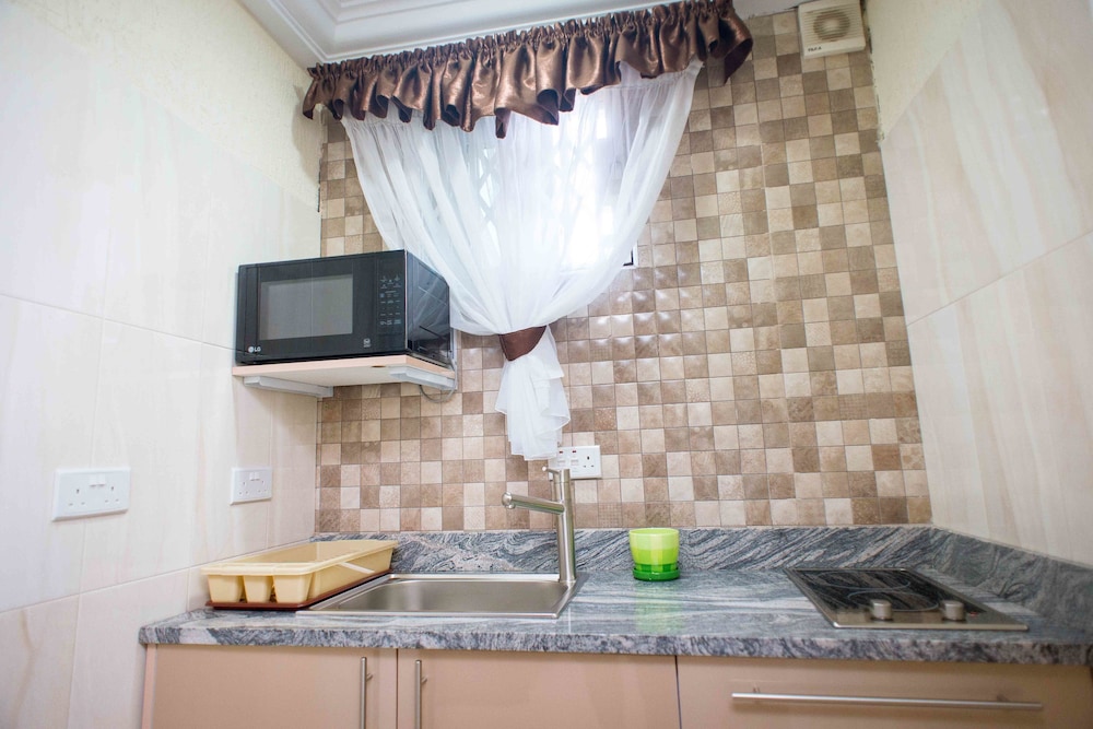 The Ritzz Exclusive Guest House 42/49