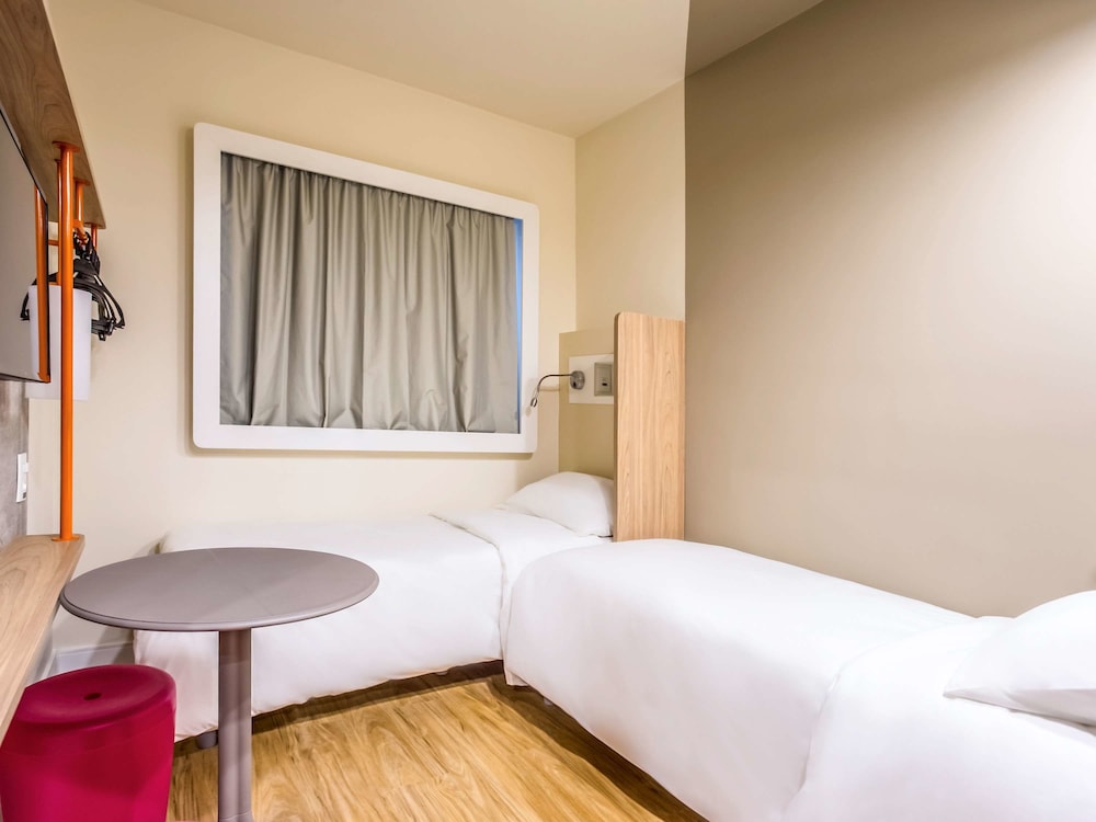 ibis budget Uberlandia 17/67