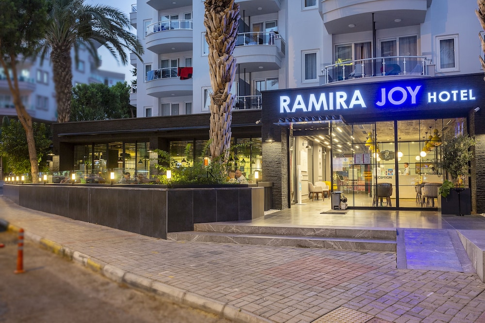Ramira Joy Hotel 3/40