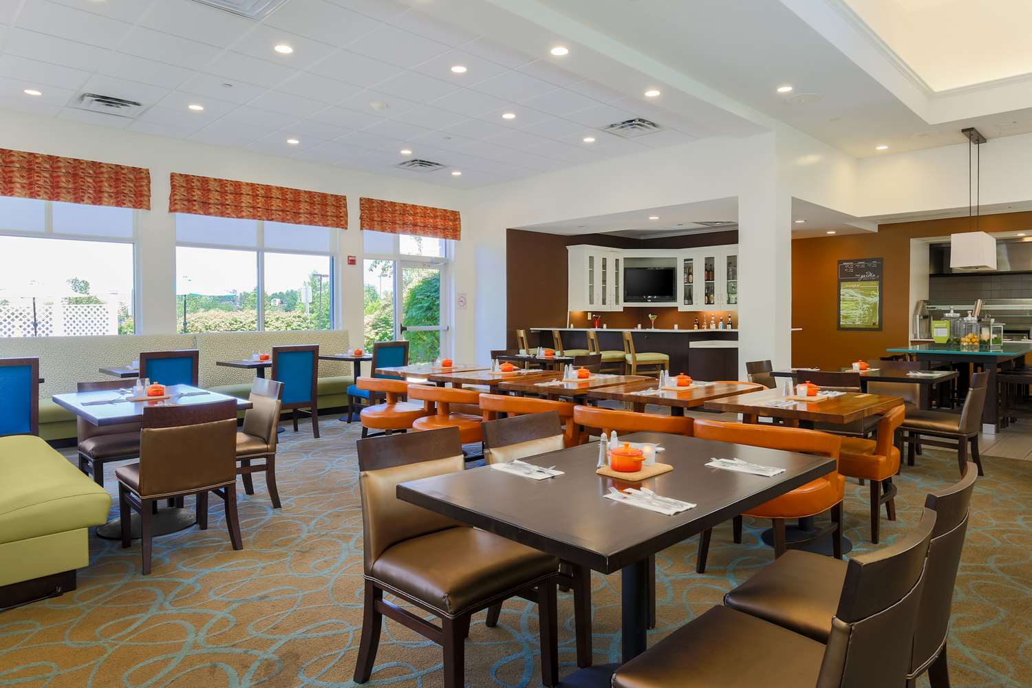 restaurant cafeteria