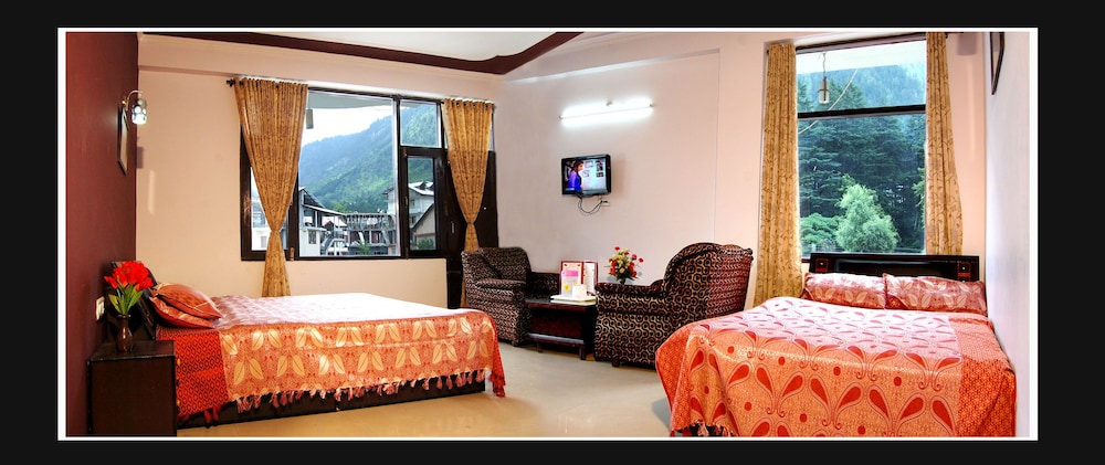 Hotel New Paramount, Manali