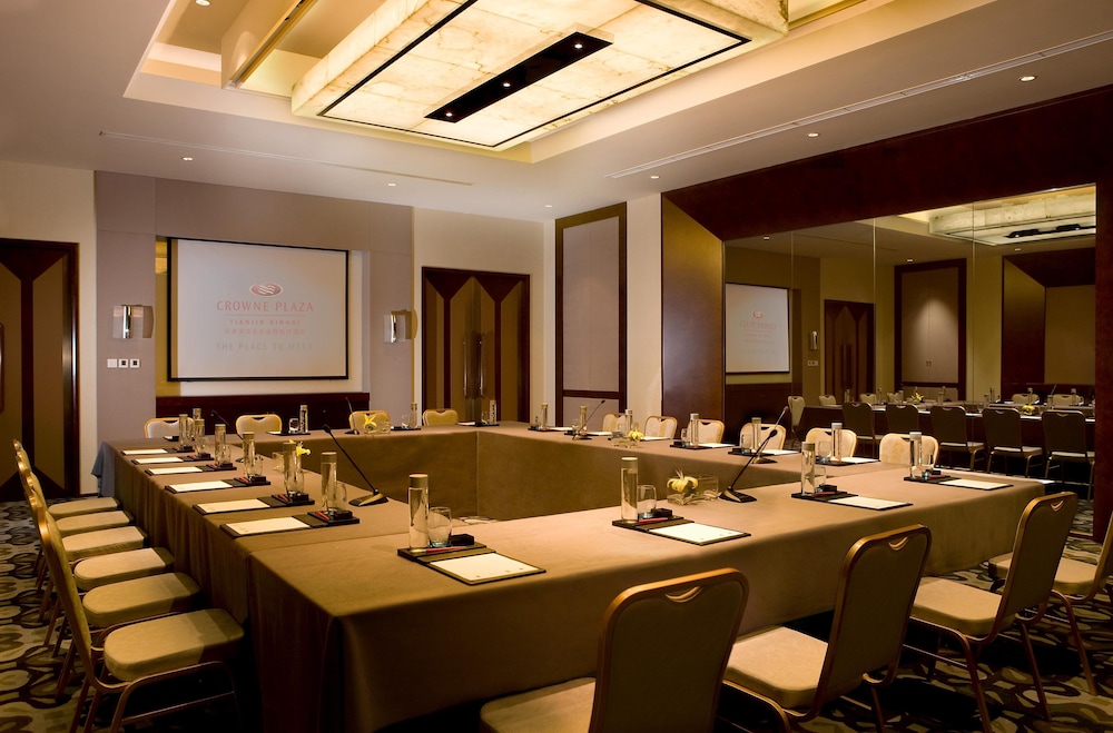 Crowne Plaza Tianjin Binhai 36/50
