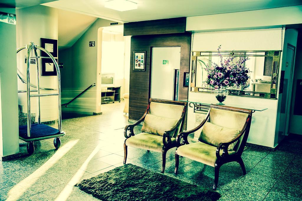 PILOES PALACE HOTEL 37/38