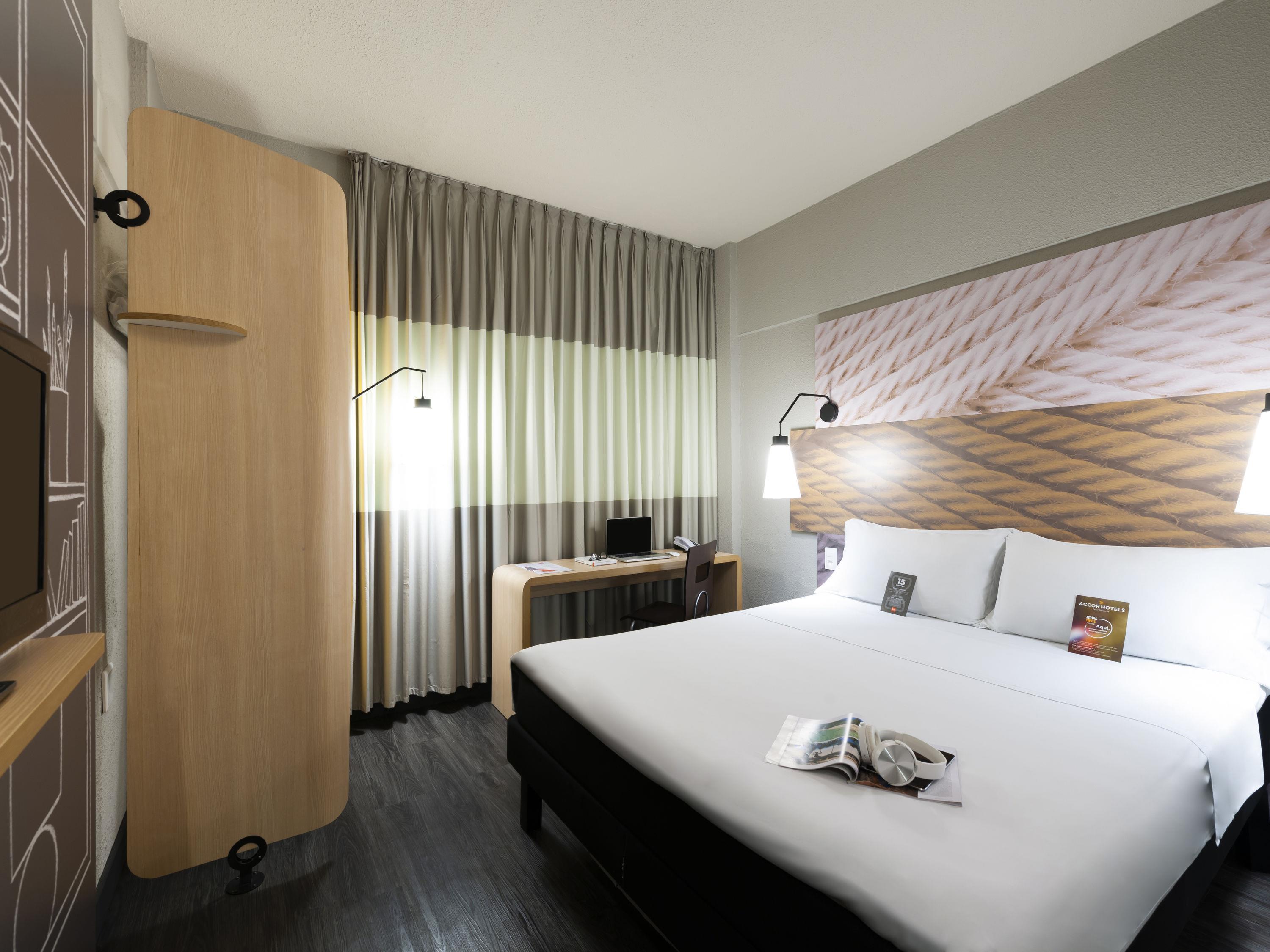 Room, Double Bed