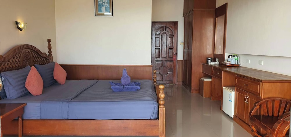 Haad Yao Bayview Resort And Spa 43/66