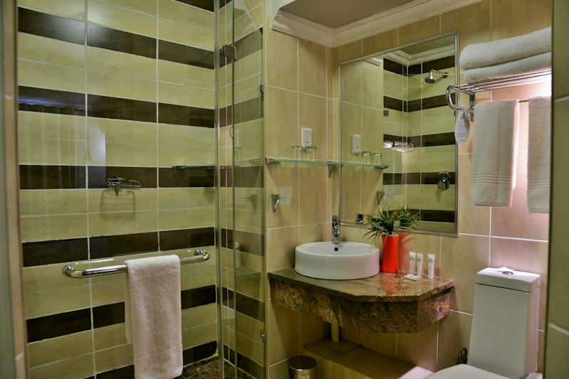Bon Hotel Empangeni 77/79