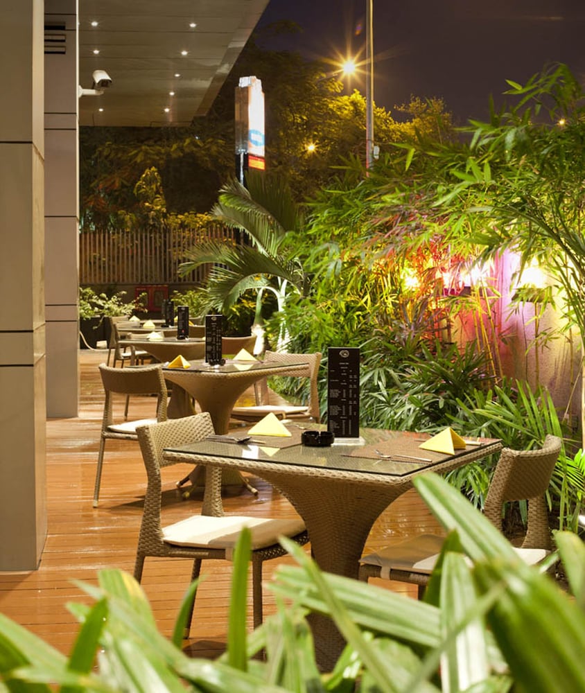 Ibis Mumbai Airport - An Accorhotels Brand 50/69