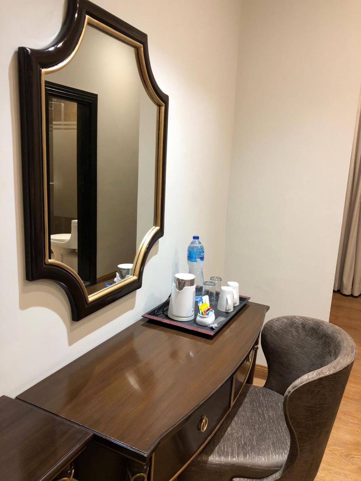RT Grace Royal Taj Hotel Sukkur 44/58