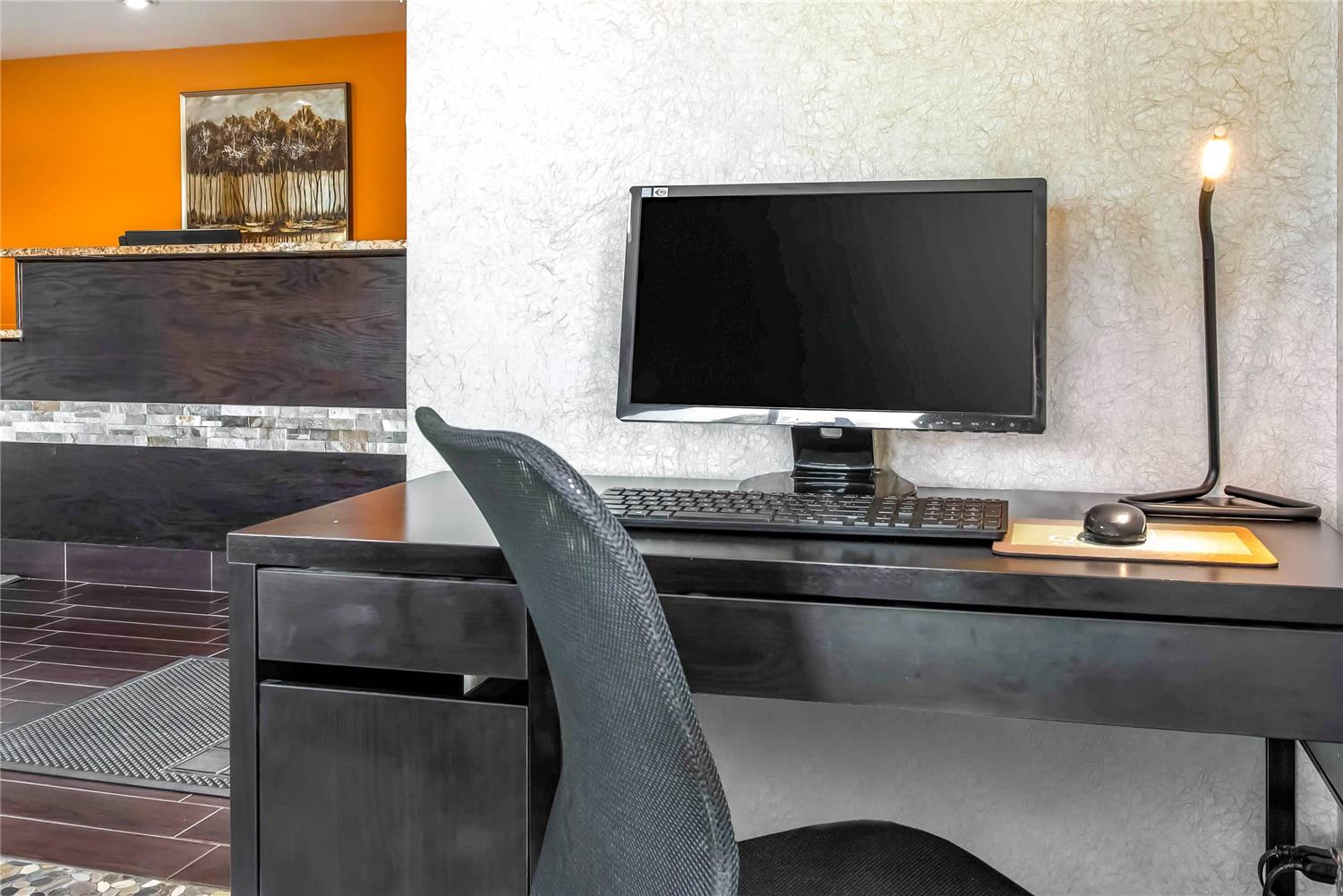 Quality Inn & Suites Brandenburg - Fort Knox 7/10