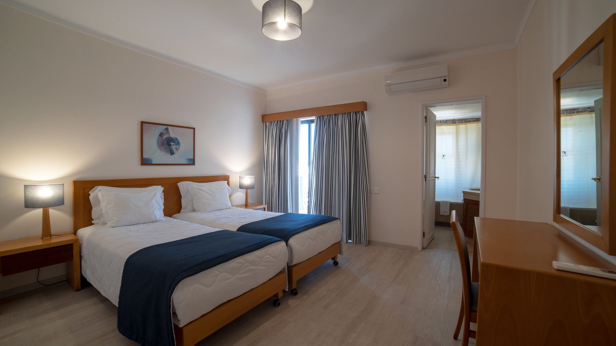 1 BEDROOM, FAMILY, APARTMENT