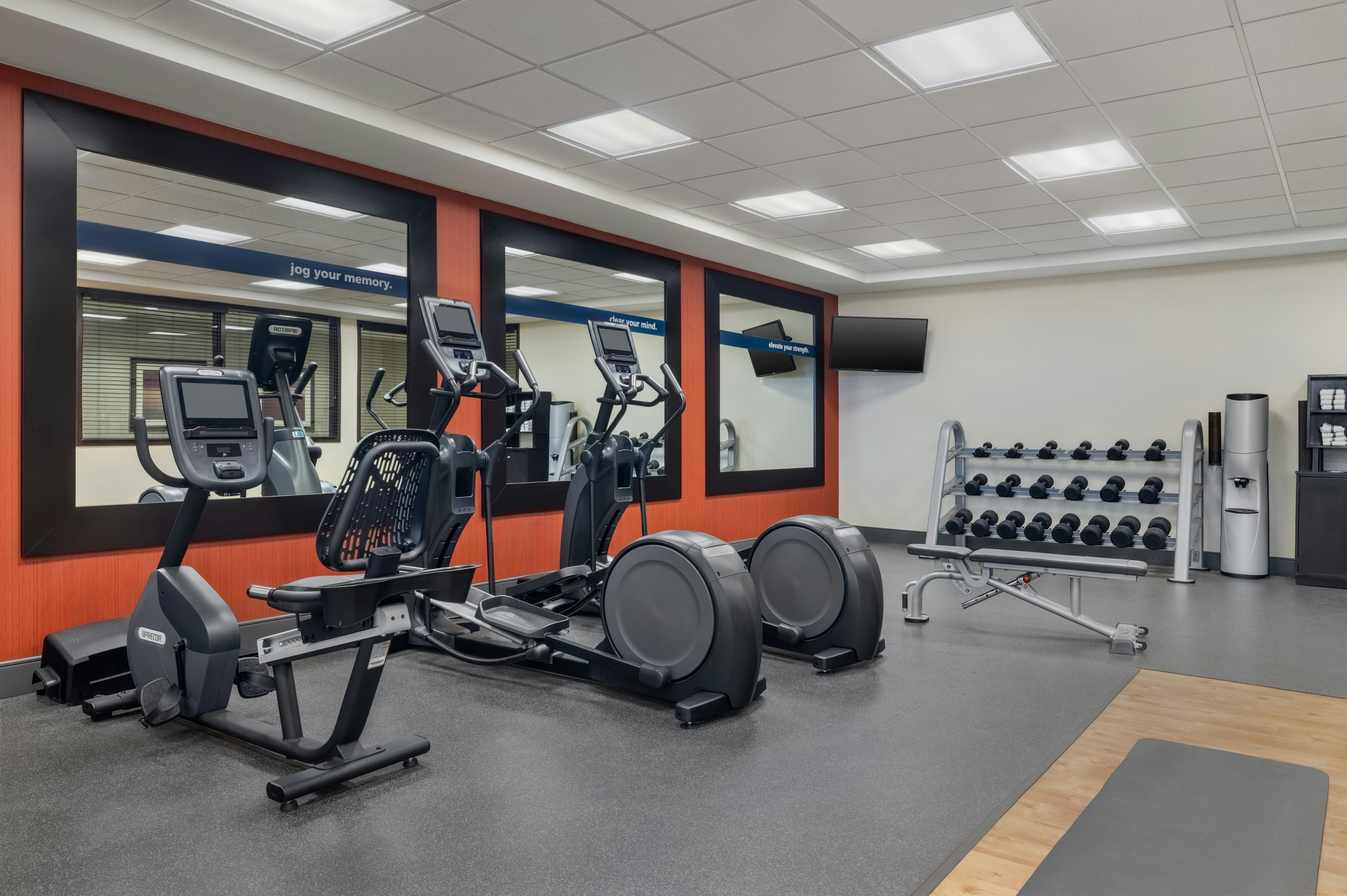Hampton Inn & Suites I-35/ Mulvane 26/51