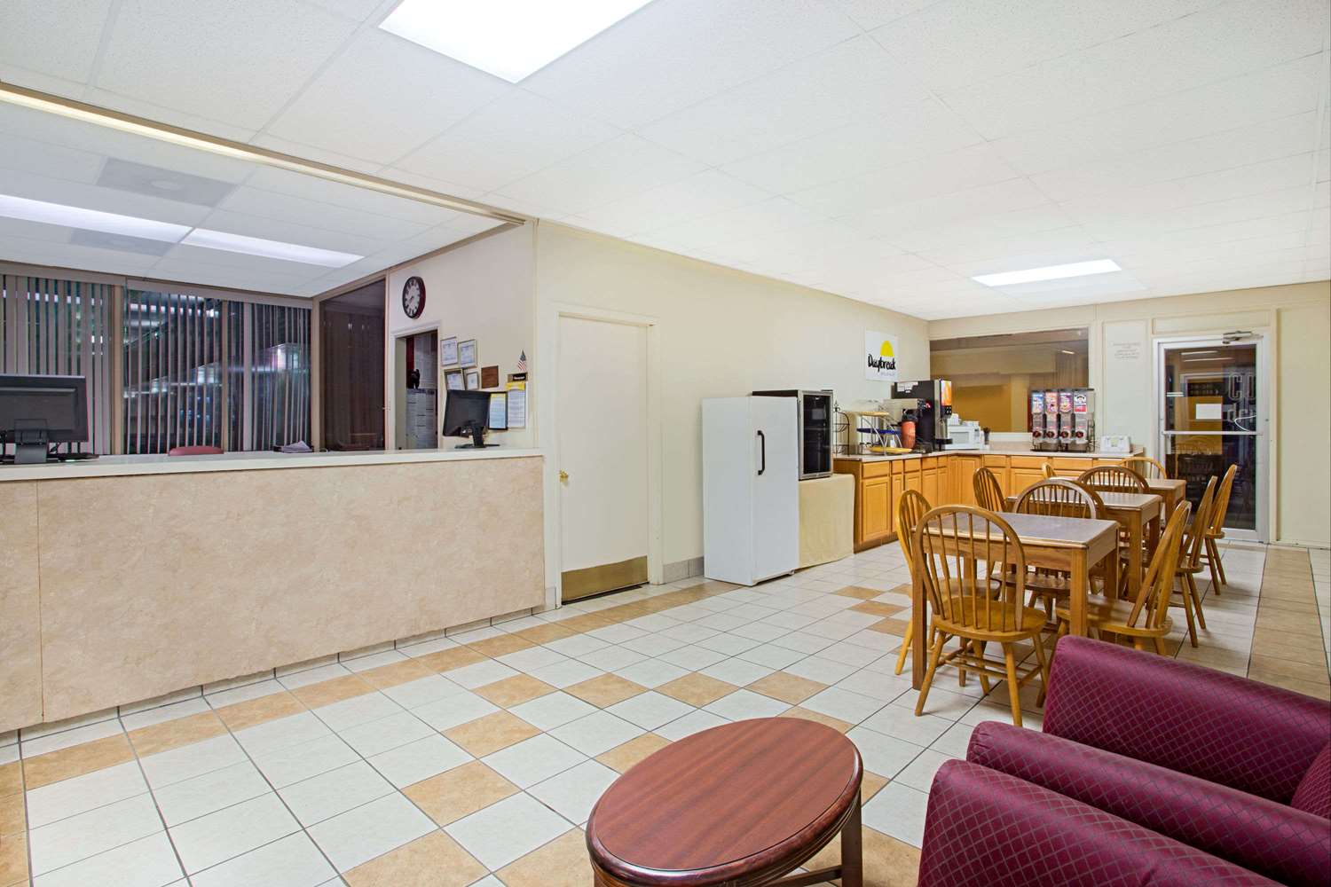 Days Inn By Wyndham Bristol Parkway 6/15