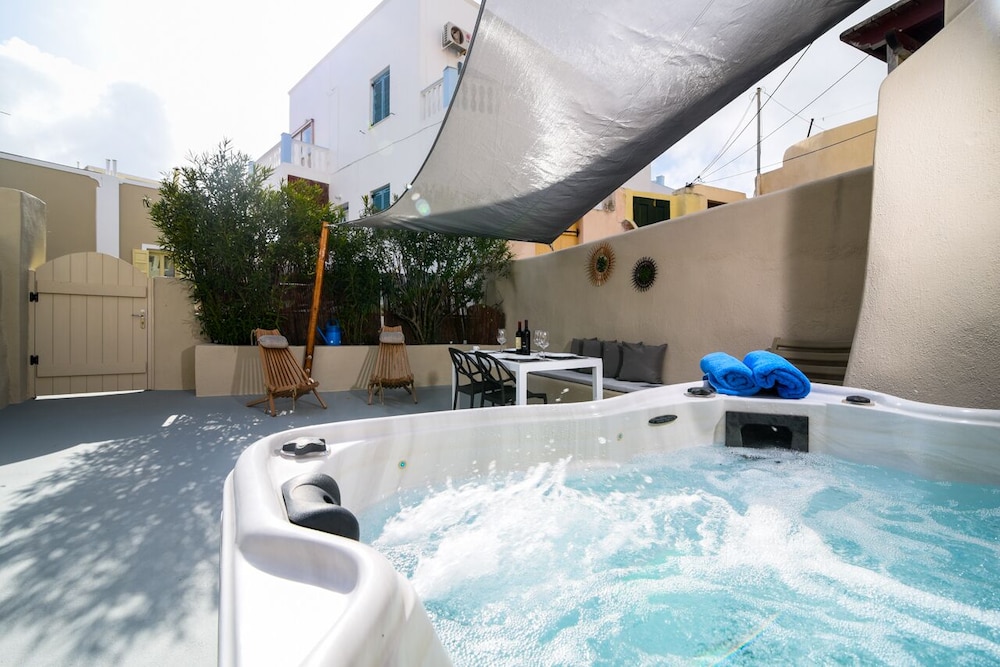 Suite Home Santorini 47/75