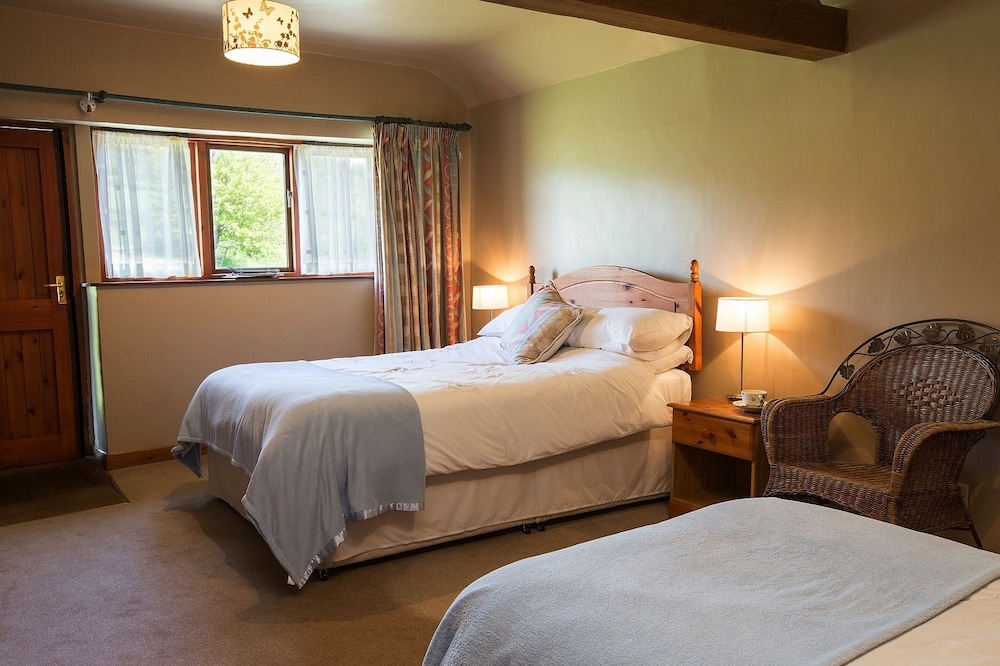 Easterside Farm Bed & Breakfast 7/50