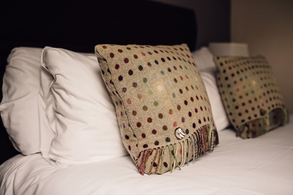Manor House Hotel 2/48