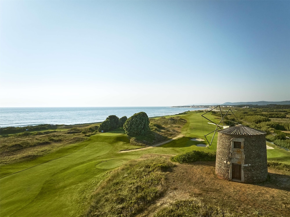 Tivoli Estela Golf & Lodges Porto (44km from Porto) 41/45
