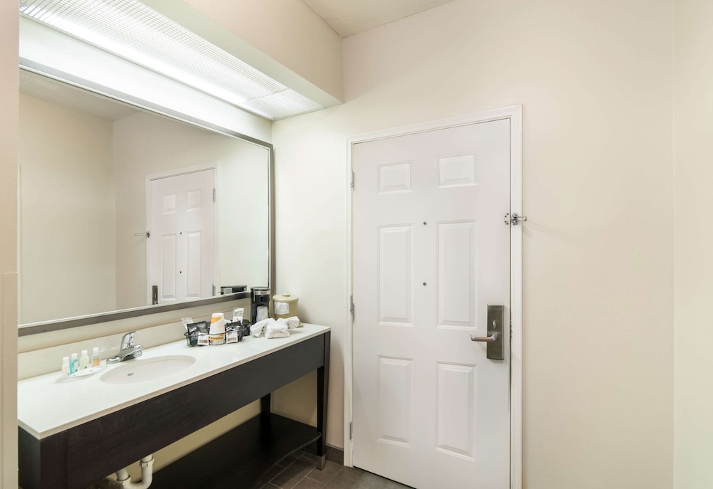 Best Western of Crestview 40/44