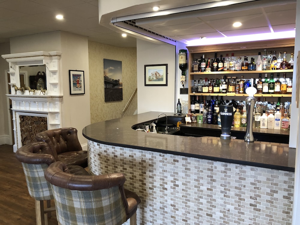 Queenswood Hotel 26/45