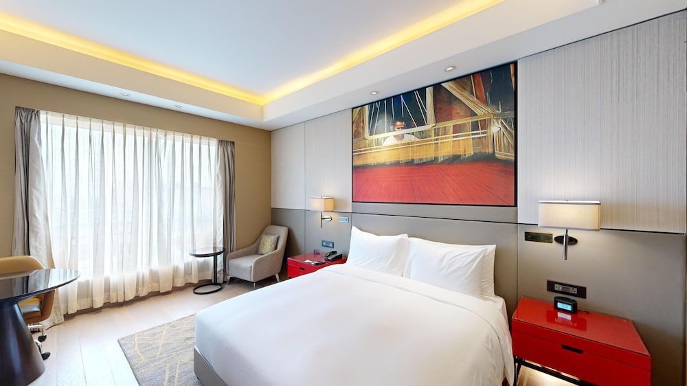 Radisson Blu Faridabad 25/75