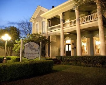 The Crystal River Inn 2/67