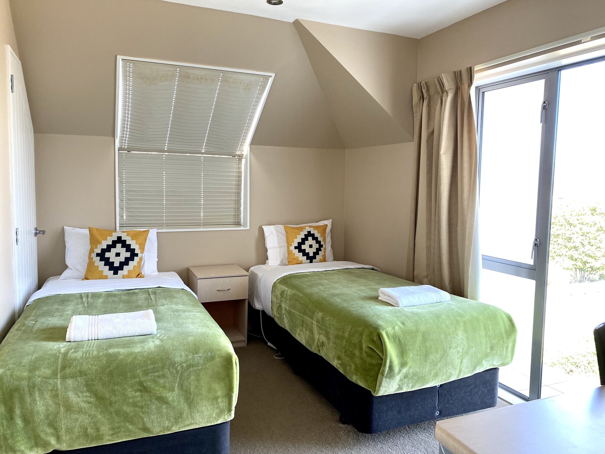 بنتهاوس عائلي بـ3 غرف نوم، Alpha Motel Luxury Apartments 3/9
