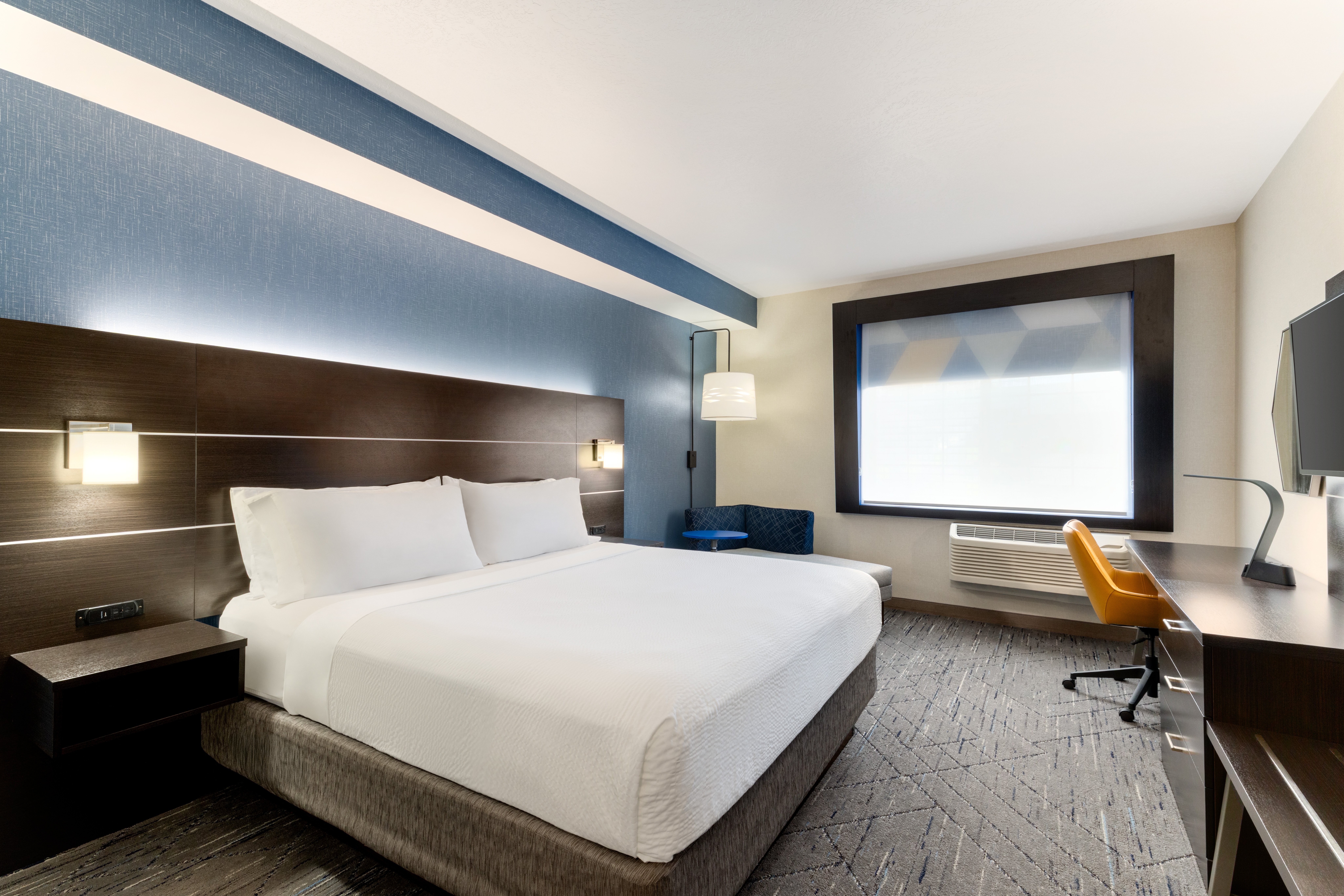 Leisure, King Bed