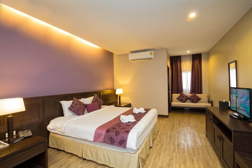Panya Resort Hotel 13/50