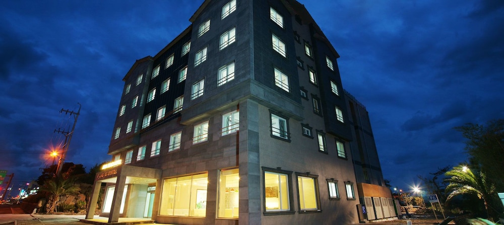 SEONGSAN AQUA BEACH HOTEL 5/42