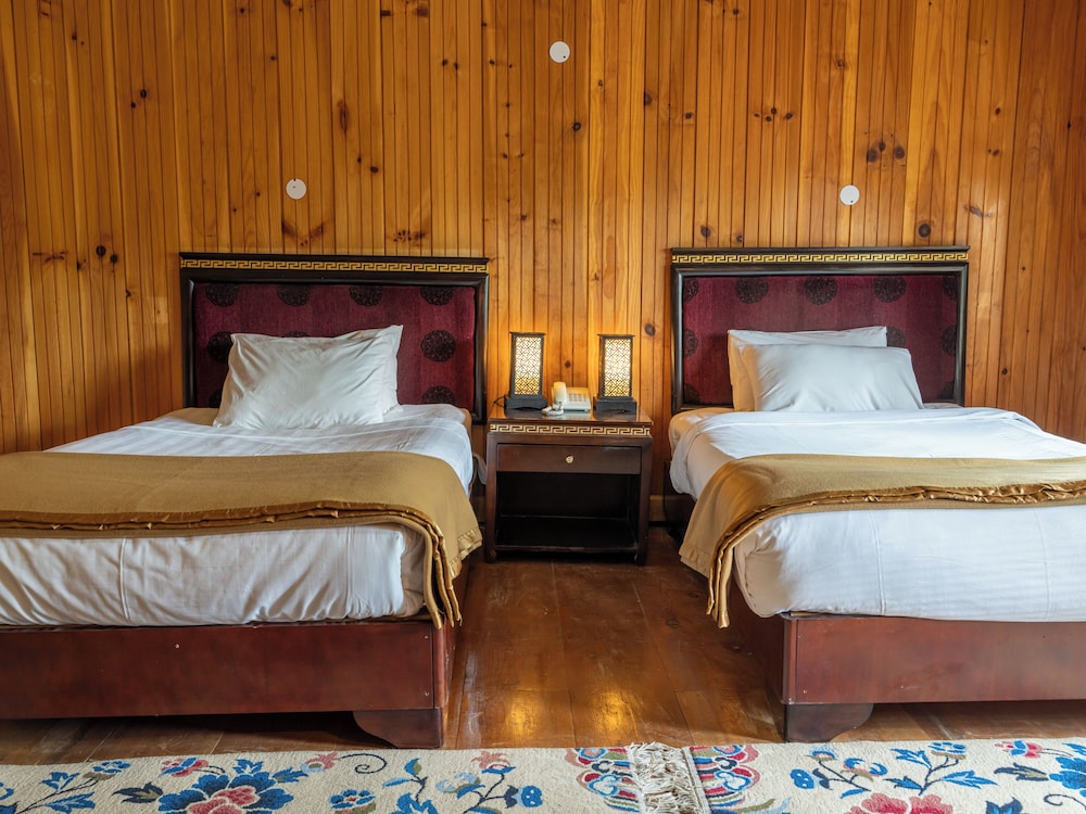 Tiger Nest Resort 14/50