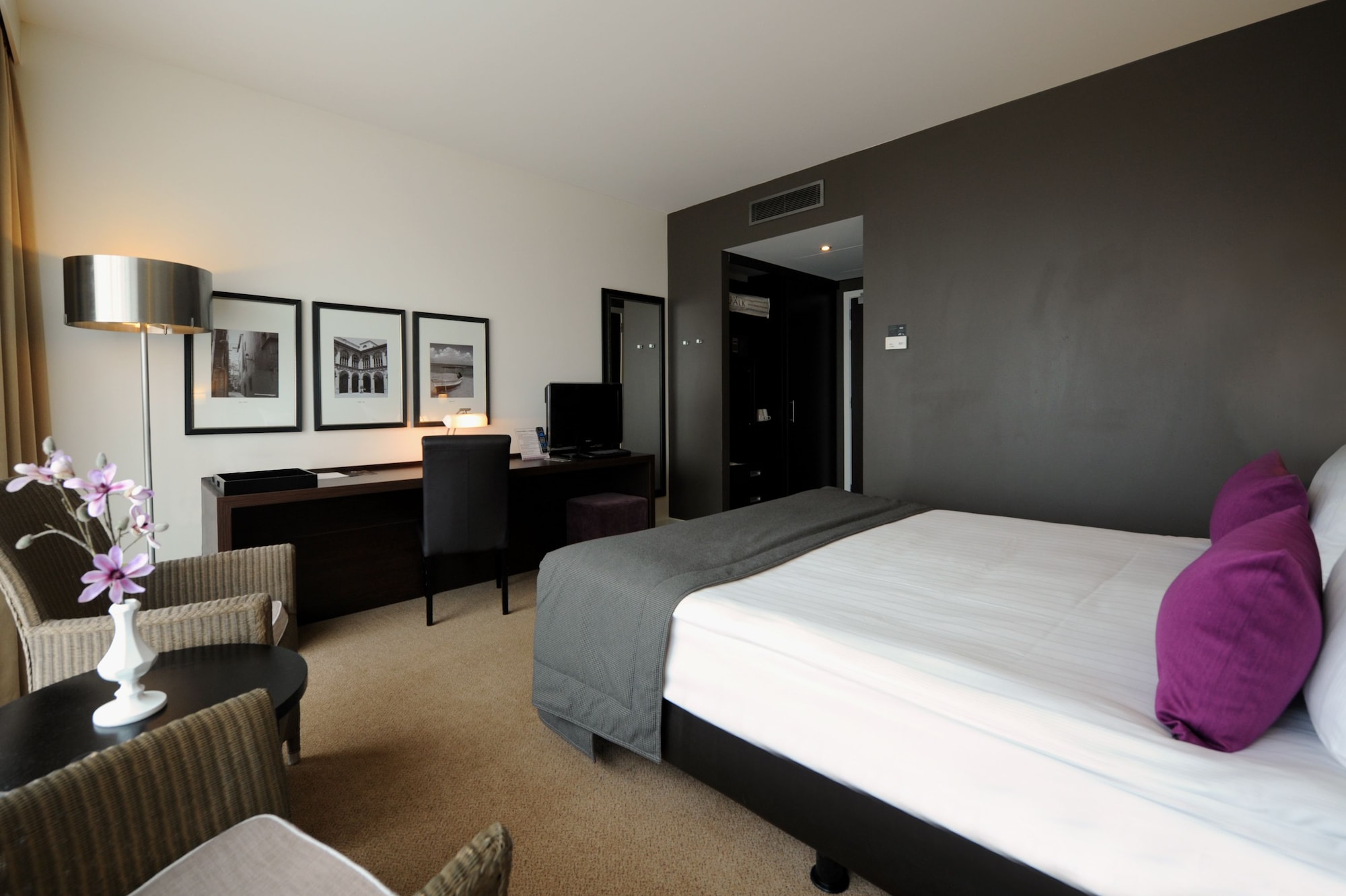 rooms