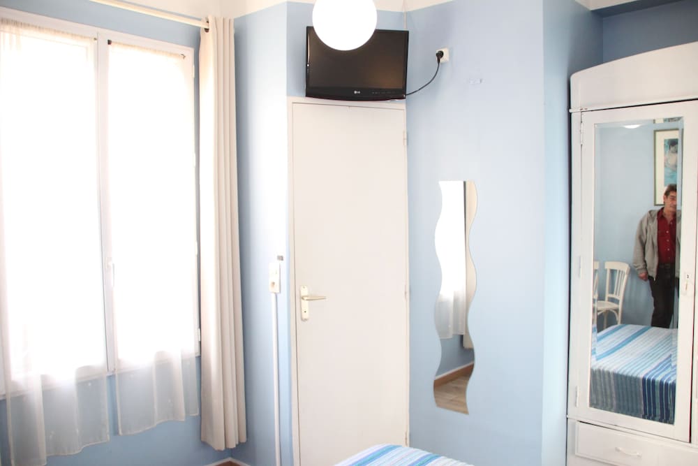Hotel Trianon 22/23