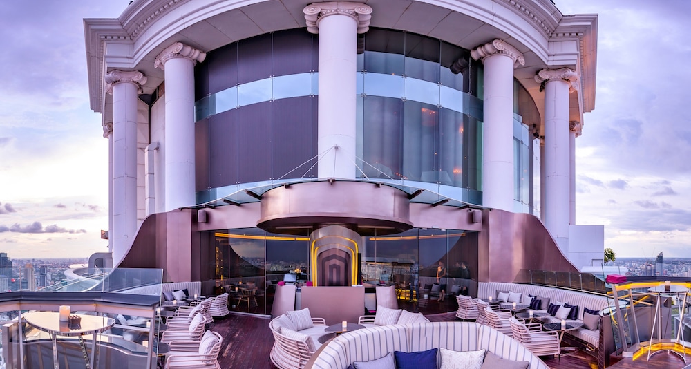Lebua At State Tower Hotel 5/50