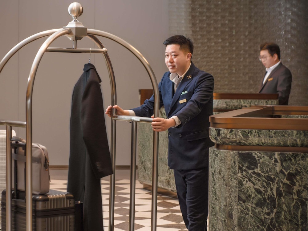 Grand Mercure Chengdu East 9/50
