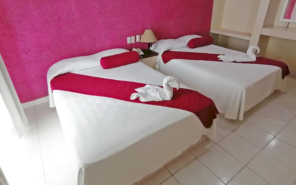 PUERTO SEYBA HOTEL 11/40