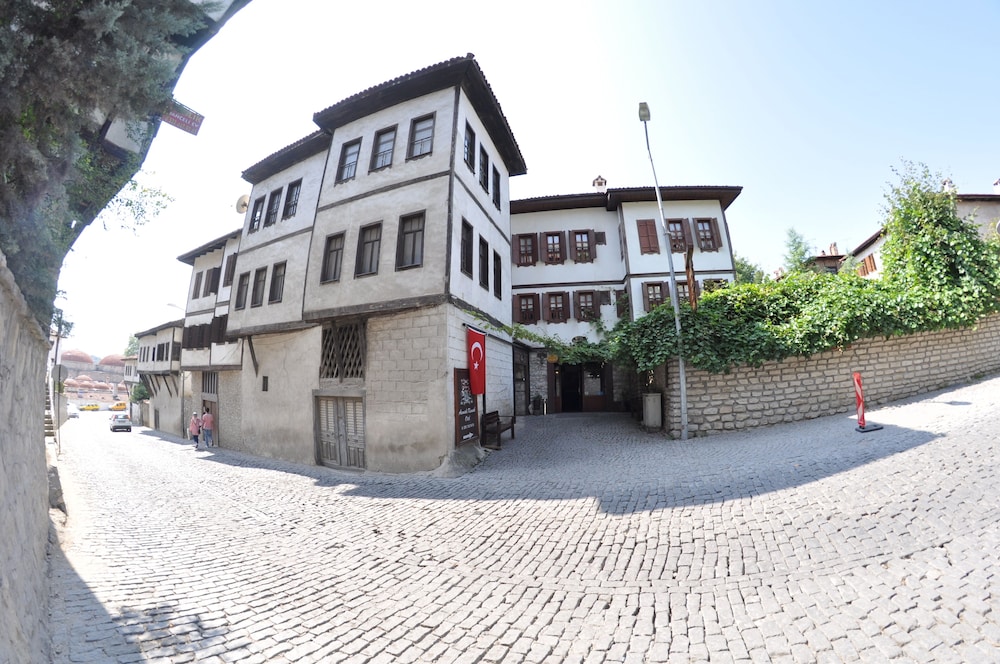 Asmali Konak Hotel 36/50
