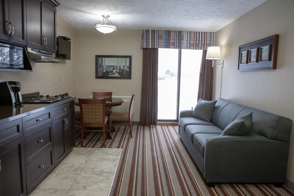 Super 8 by Wyndham Port Elgin 18/35