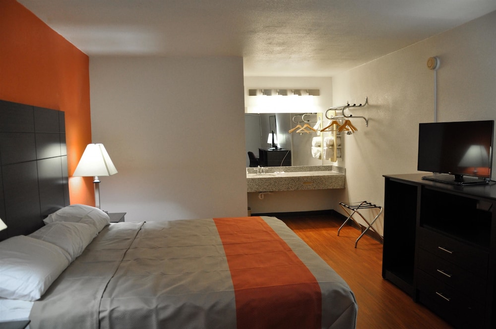 Motel6 Dumfries, VA 13/50