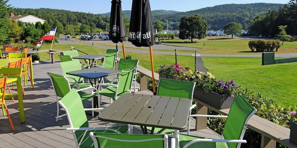 Kimball Terrace Inn Northeast Harbor 33/56