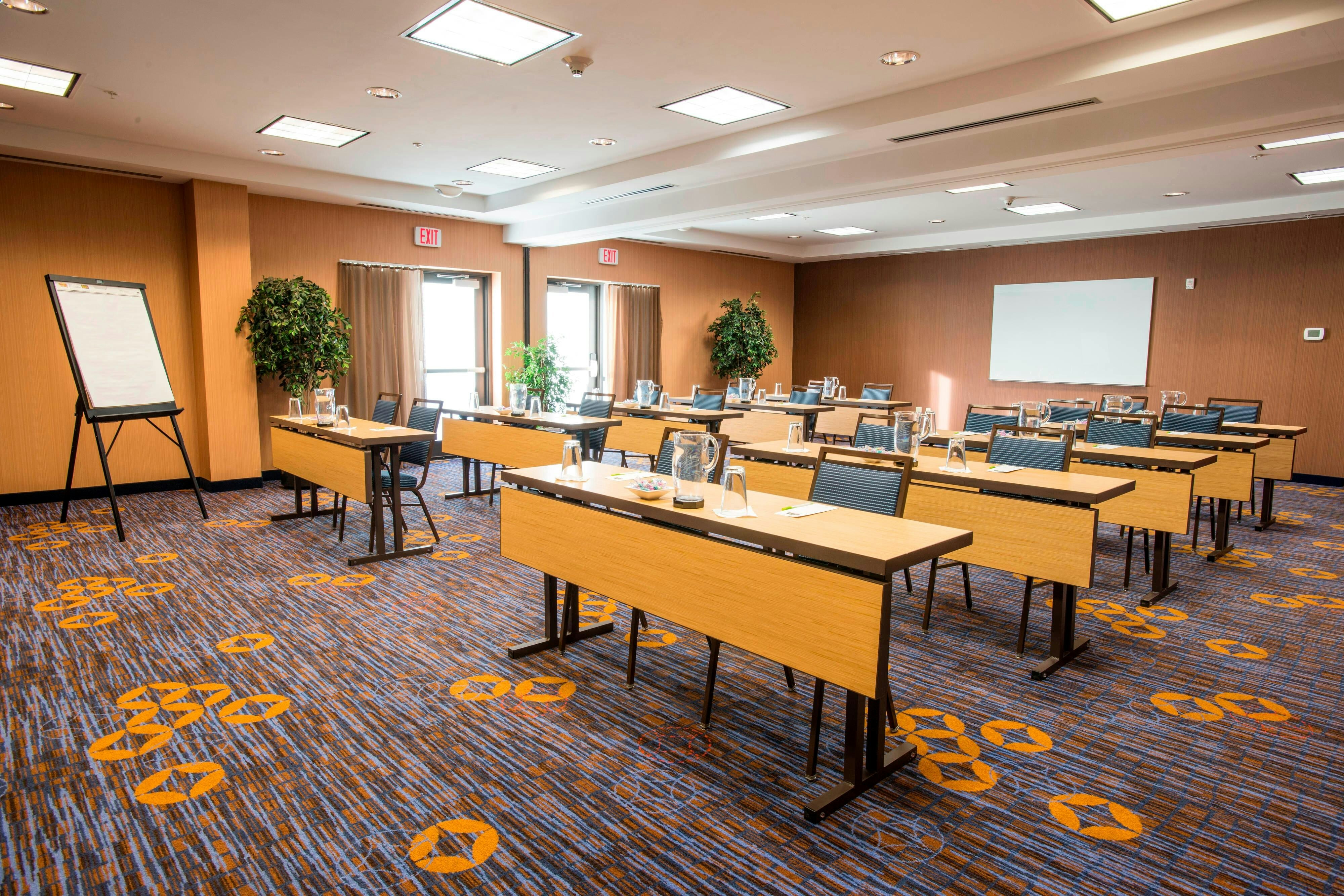 Courtyard By Marriott Cincinnati North At Union Centre 42/50