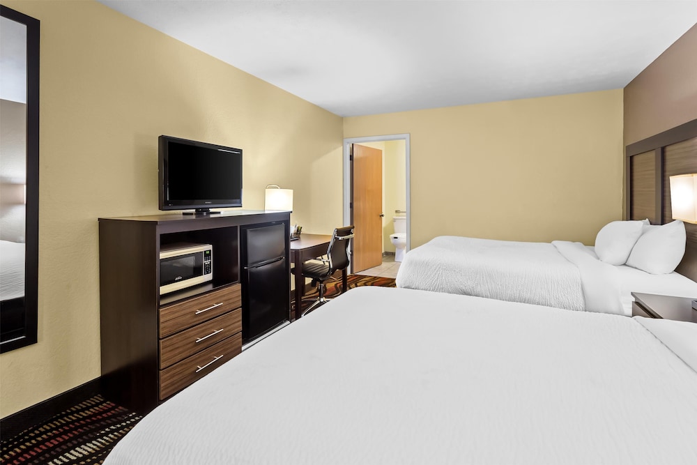 Americas Best Value Inn Grayson 6/23