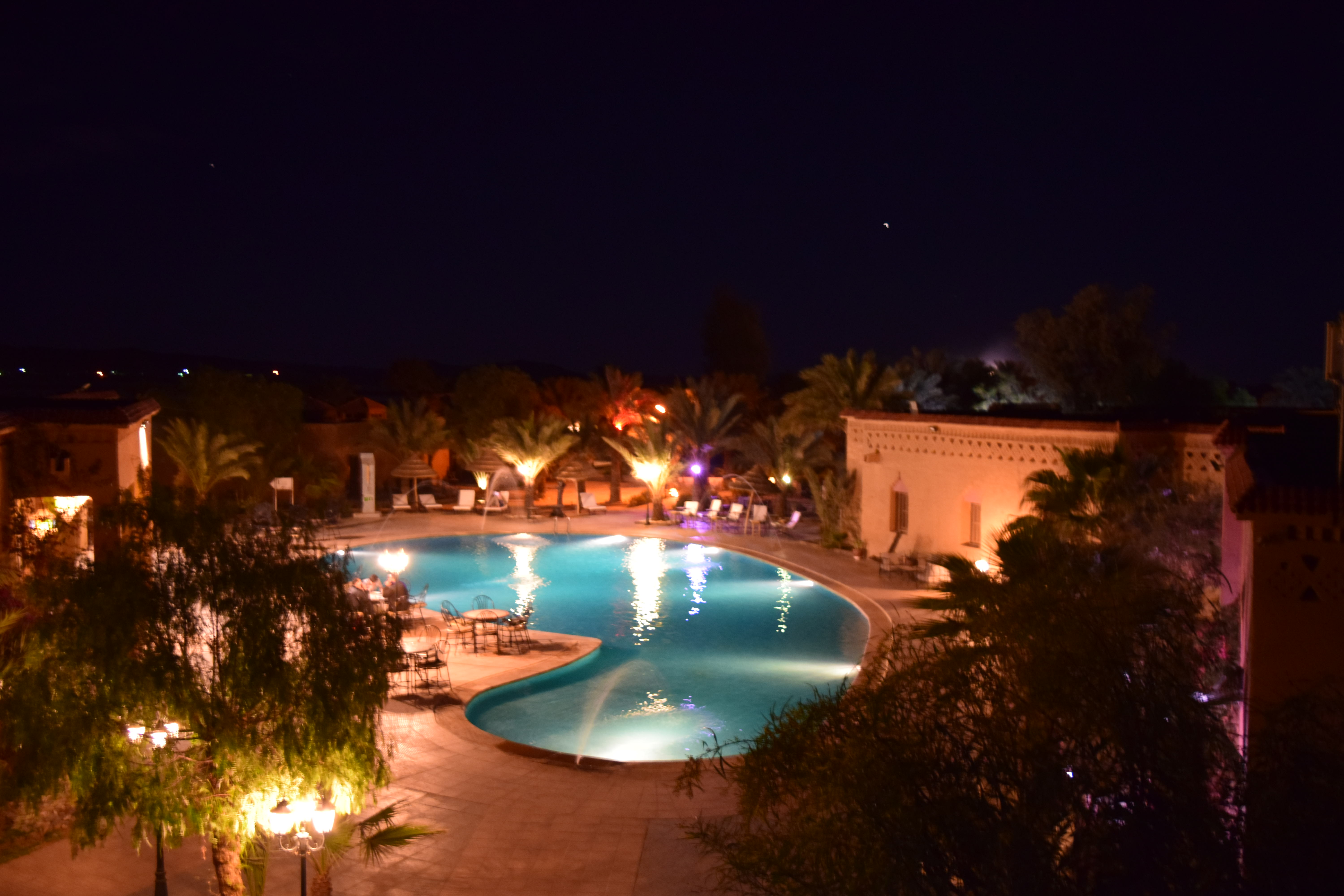 Palms Hotel Club 37/41