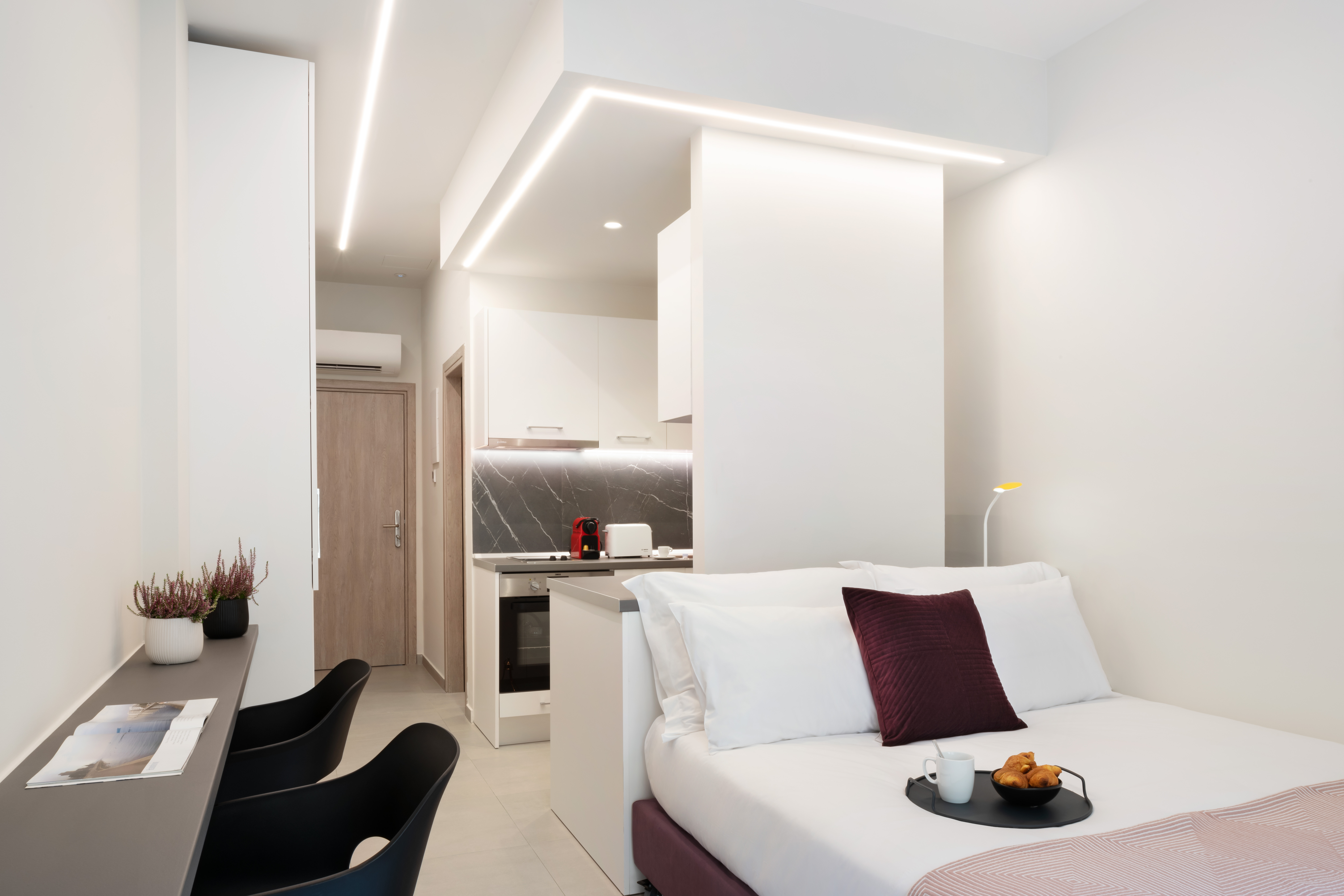 Family, Residence, Thess Residences 5/6