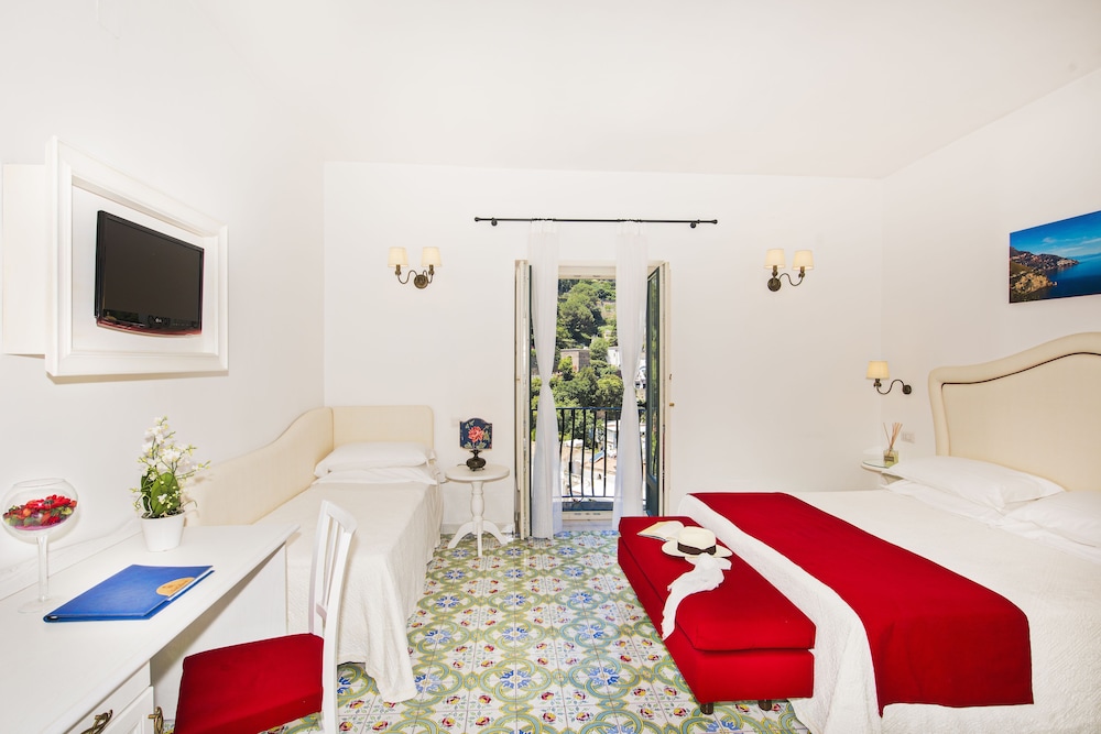 Savoia Hotel 59/80